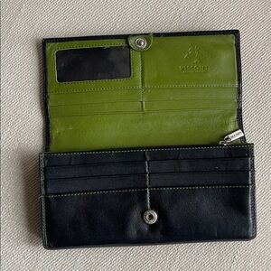 Visconti | Black & Green Leather Bifold Wallet | RFID Protected | EUC